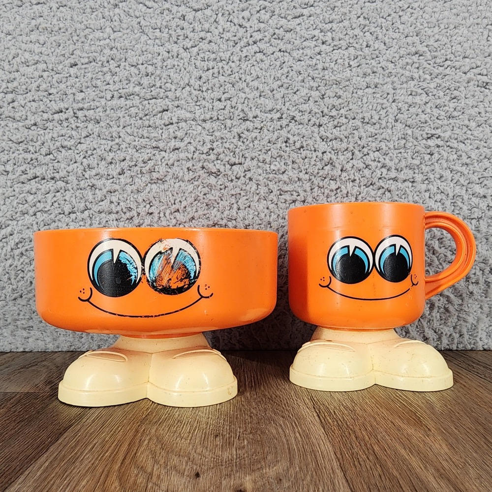 Vintage Deka Orange Smiley Face Bowl and‎ Mug Set with Feet Made in USA